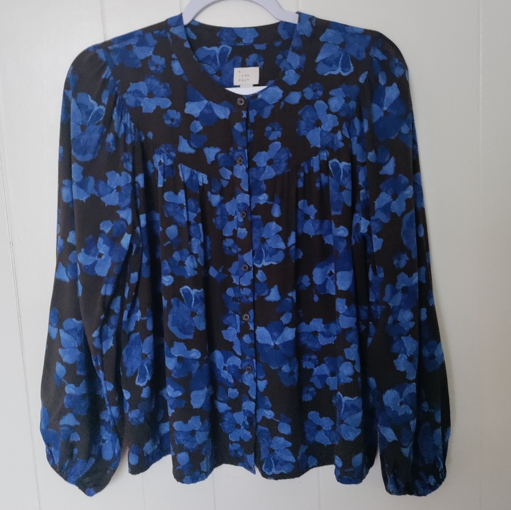Blouse button up gathered peasant top floral rayon long sleeve boho batik print